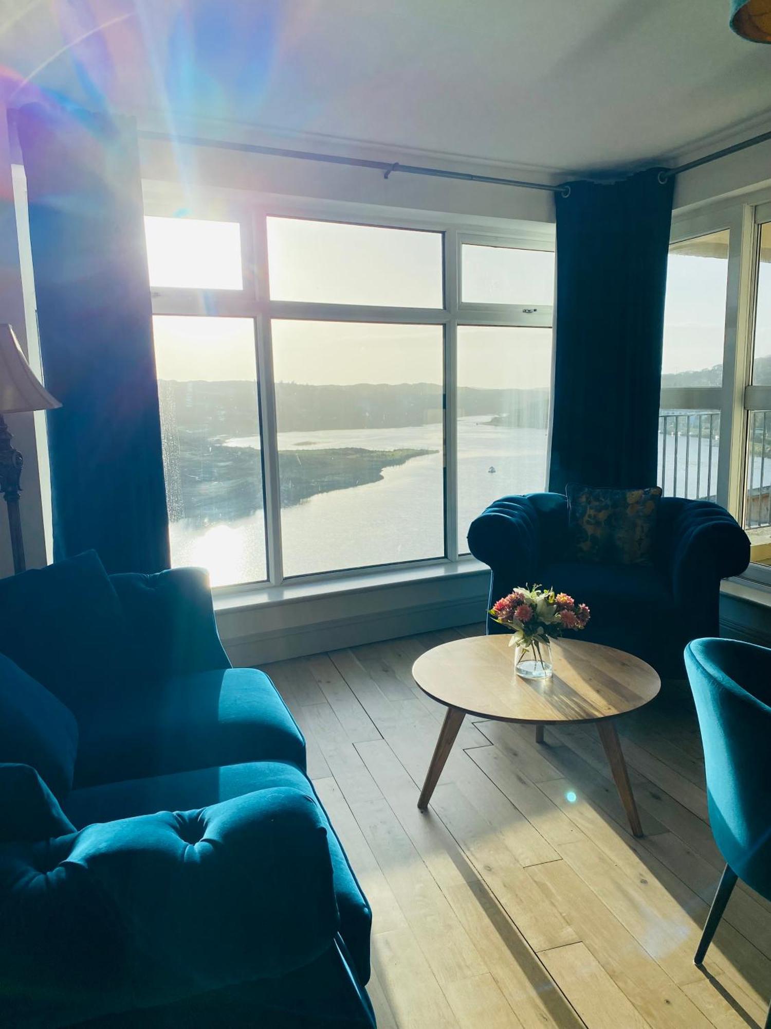 Apartment 2 @ Clifden Bay Apartments Eksteriør billede